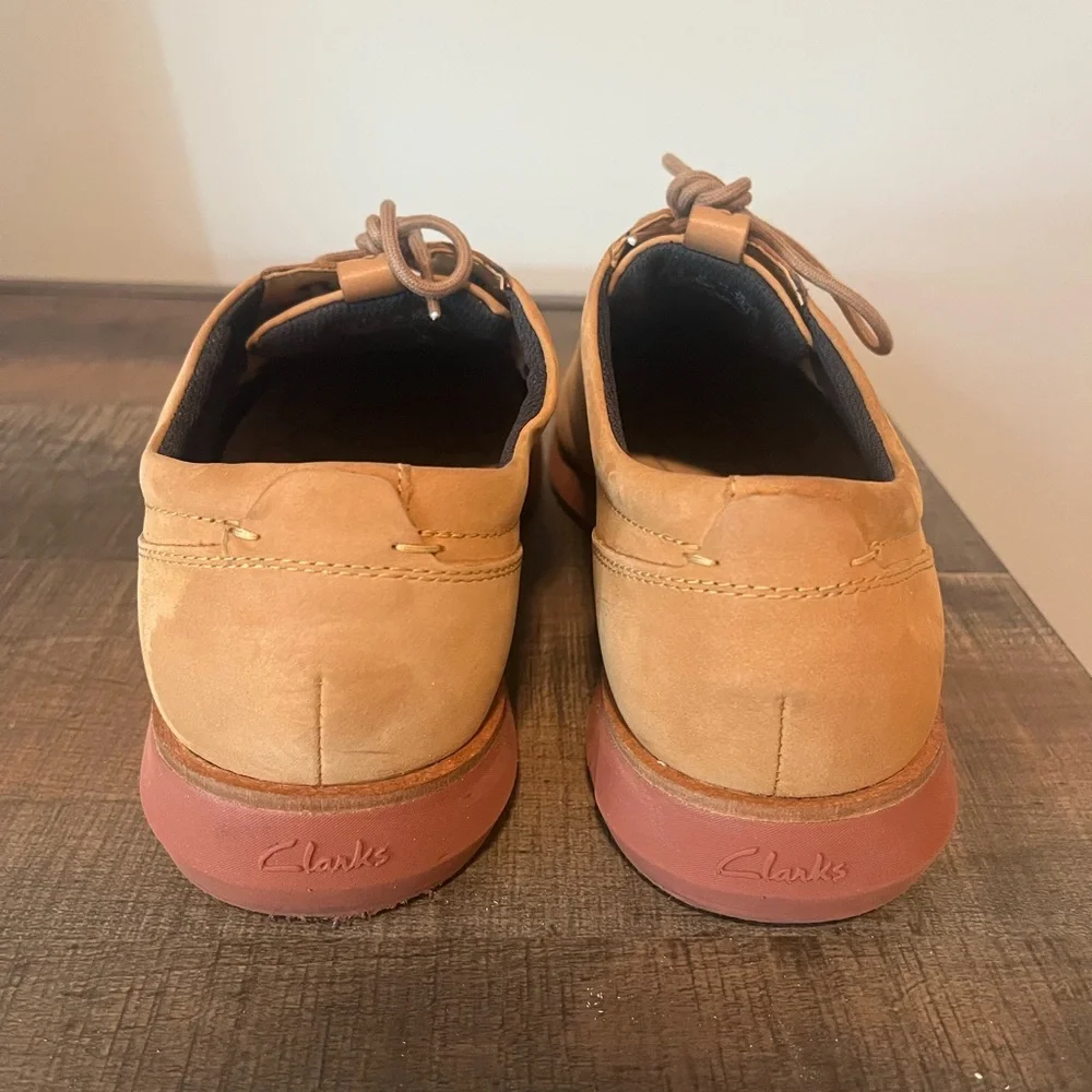 Clarks Active Air Men’s Tan Suede Lace-Up Casual Derby‎ Shoes Size 10
